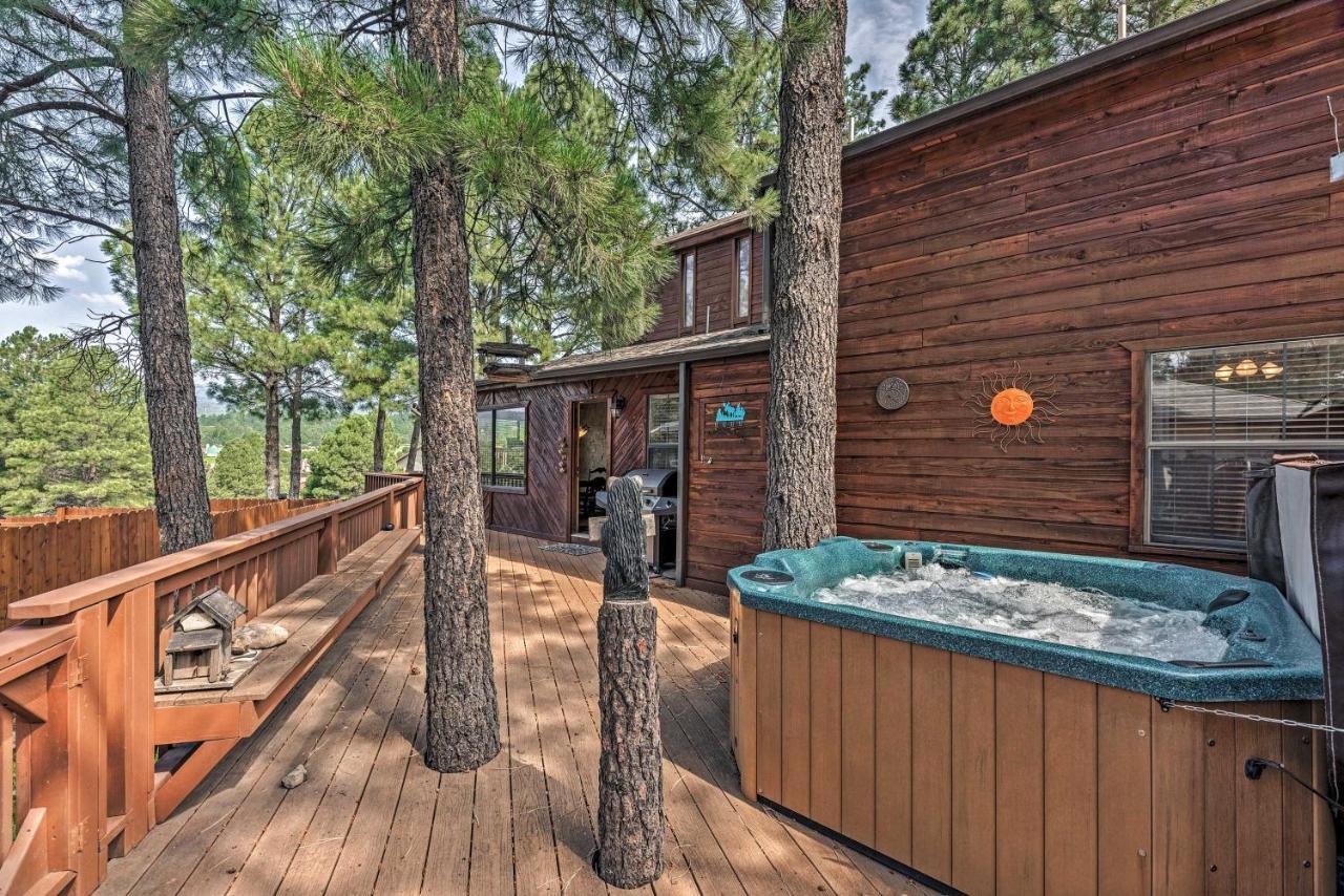 Cozy Ruidoso Cabin With Private Hot Tub And Large Deck Exterior foto
